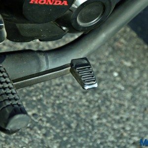 Honda CB Unicorn  Review Static and Details Rear Brake Lever