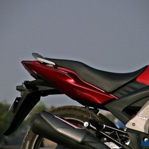 Honda CB Unicorn  Review Static and Details Rear Panel