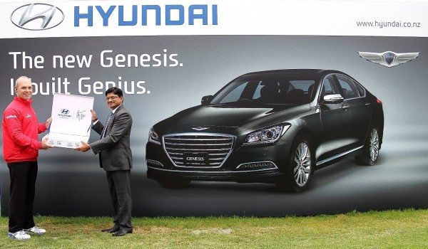 Hyundai - First Ball Handover - ICC World Cup 2015