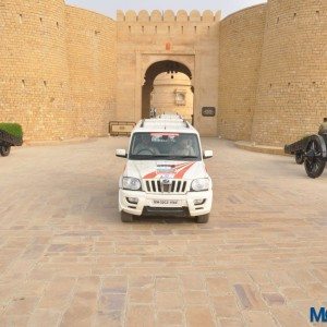 Mahindra Great Escape Official Images