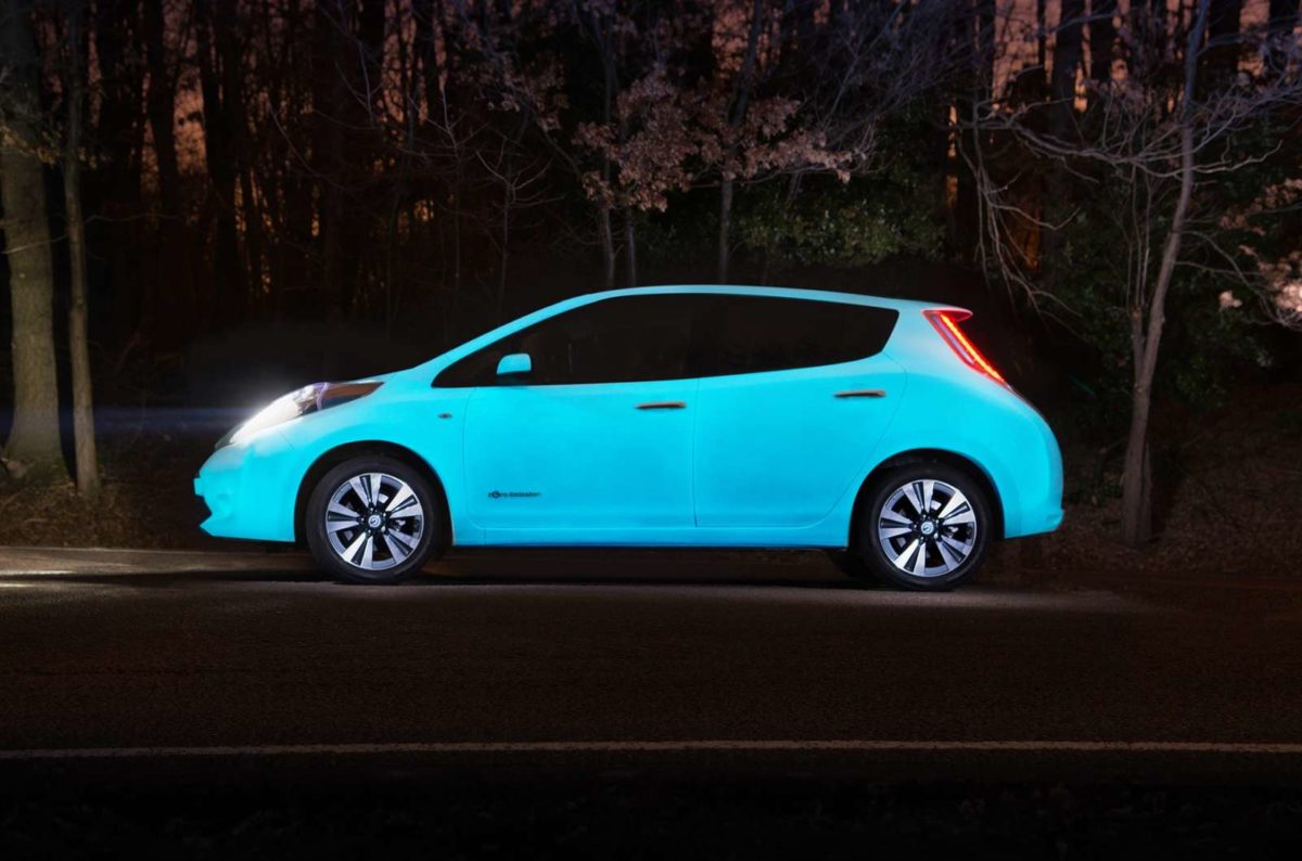 Nissan Leaf glow in the dark