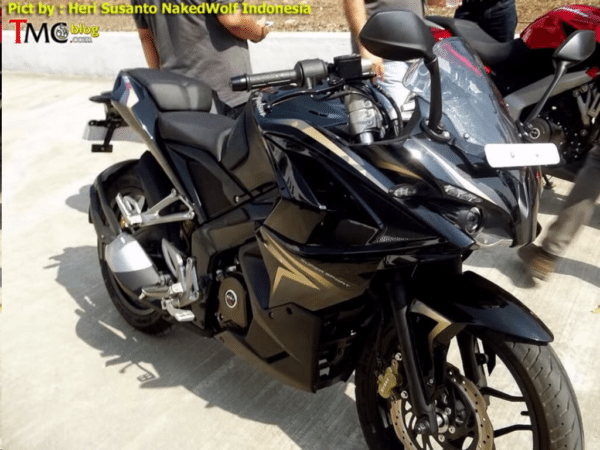 bajaj pulsar cs