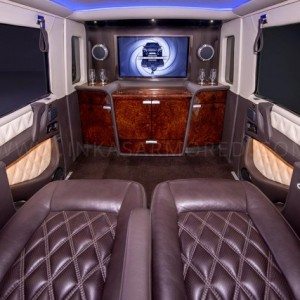 mercedes g limo