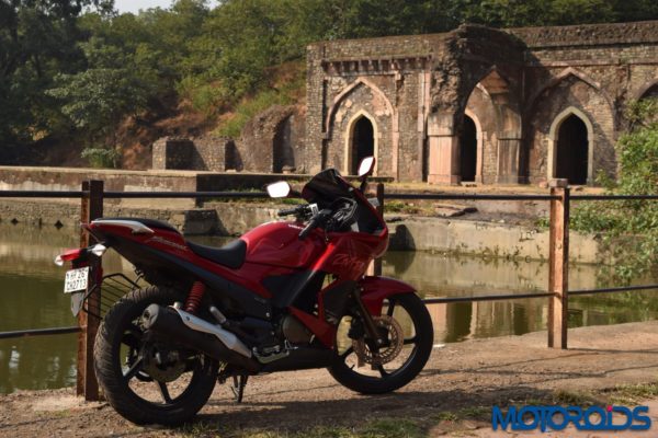 2014 Hero ZMR touring review (10)