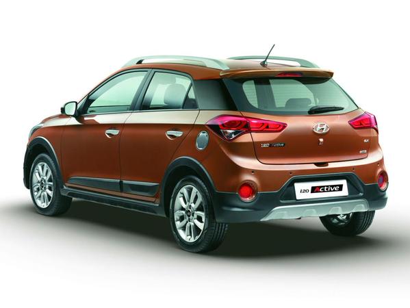 2015 Hyundai i20 Active Official (5)