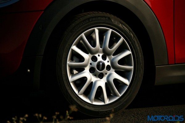 2015 Mini Cooper S 16 inch wheel (5)