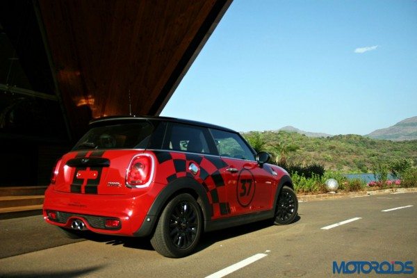 2015 Mini Cooper S (94)