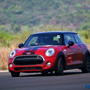 Mini Cooper S Performance Drive