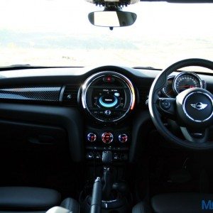 Mini Cooper S dashboard