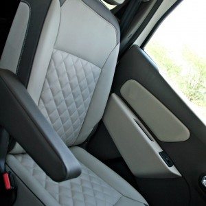 Renault Lodgy Second Row Captain Seat