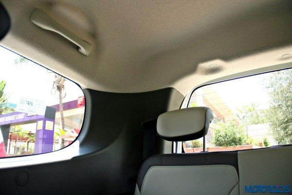 2015 Renault Lodgy - Third Row Headrest