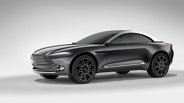 Aston Martin DBX (13)