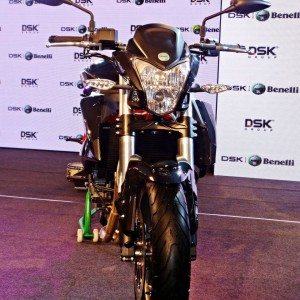 DSK Benelli India Launch TNT i