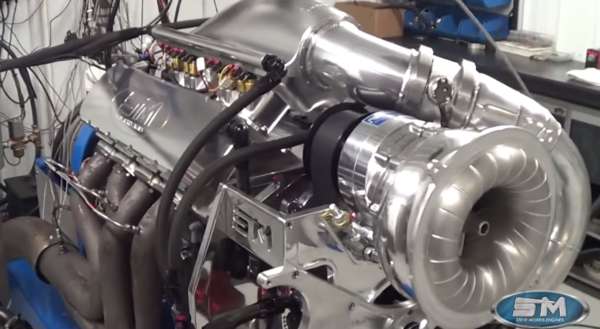 Hummer Dragster Engine