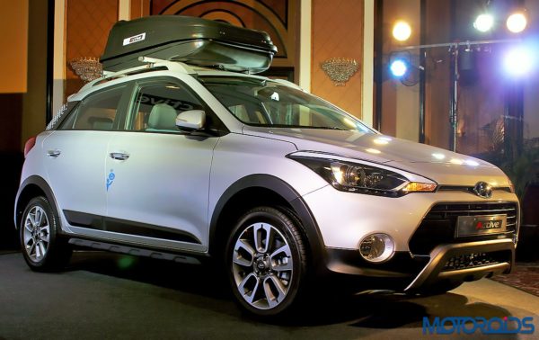 Hyundai i20 Active Mumbai Launch (4)