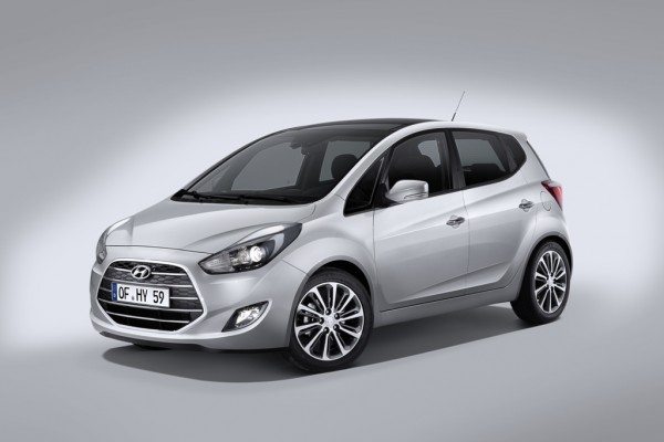 Hyundai-ix20-3-4-Front