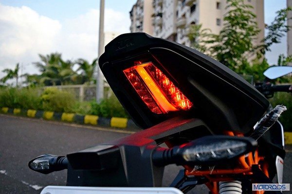 KTM-RC390-Review-Tail-Lights