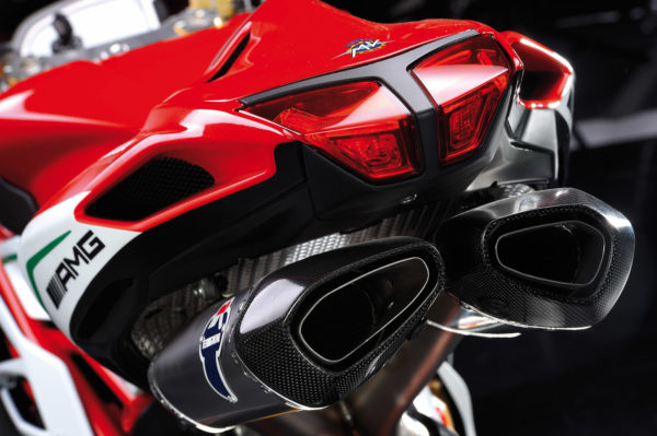 MV Agusta F4 RC (10)