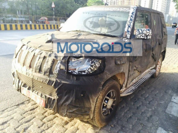 Mahindra Bolero U spy photo