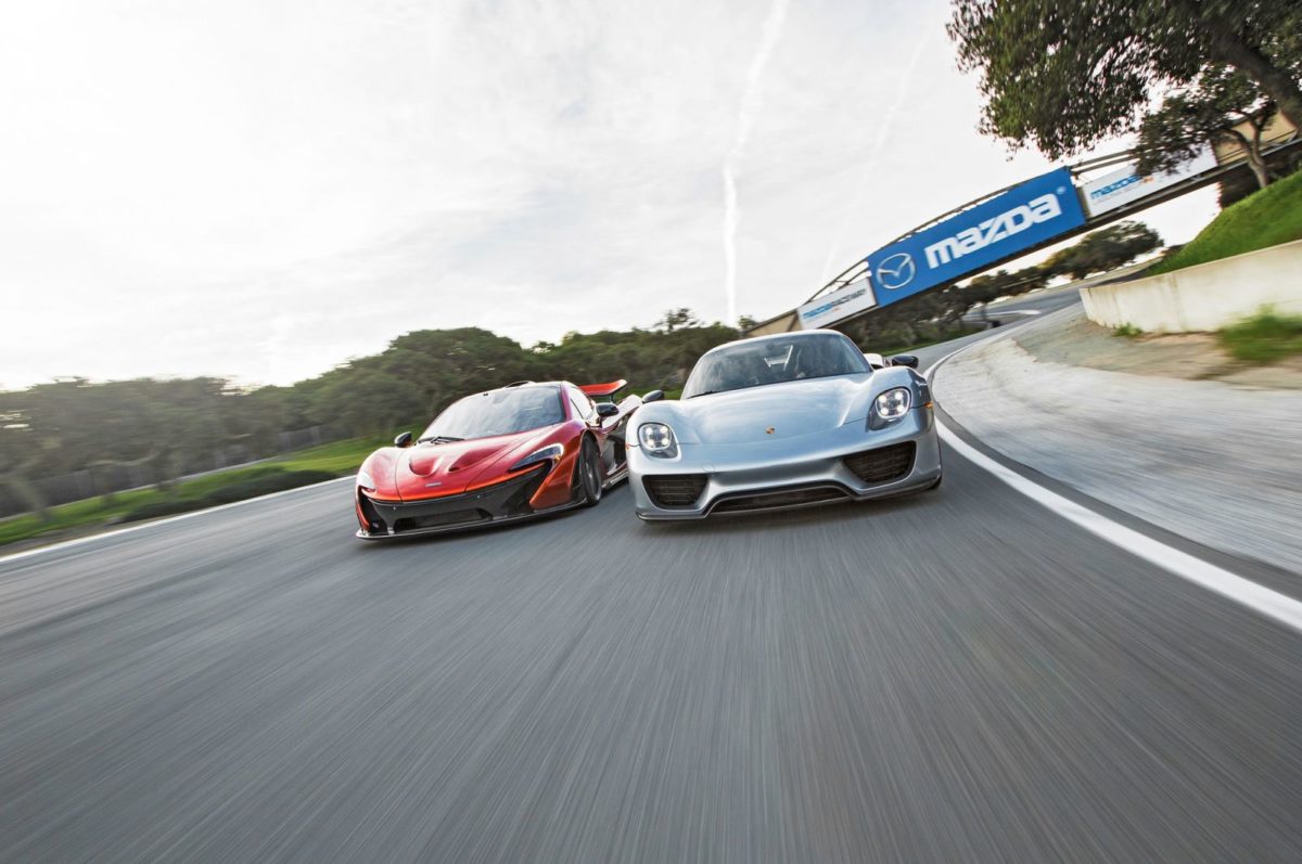 Mclaren P vs Porsche  Spyder