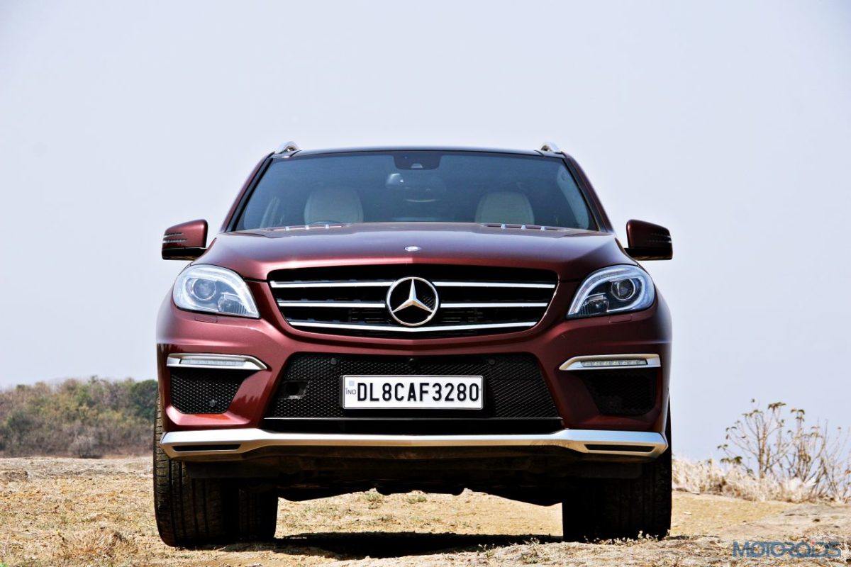 Mercedes Benz ML  AMG head on view