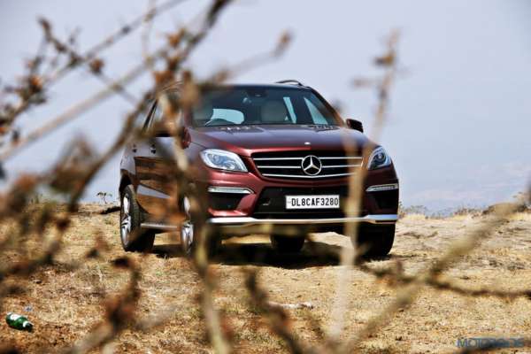 Mercedes-Benz ML 63 AMG  off road(34)