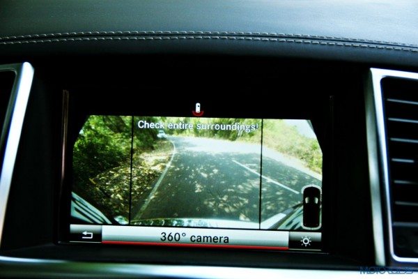 Mercedes-Benz ML 63 AMG  panoramic camera(127)