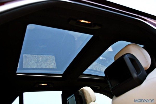 Mercedes-Benz ML 63 AMG sunroof  (60)