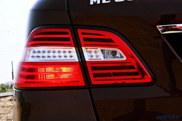 Mercedes-Benz ML 63 AMG  tail light (50)