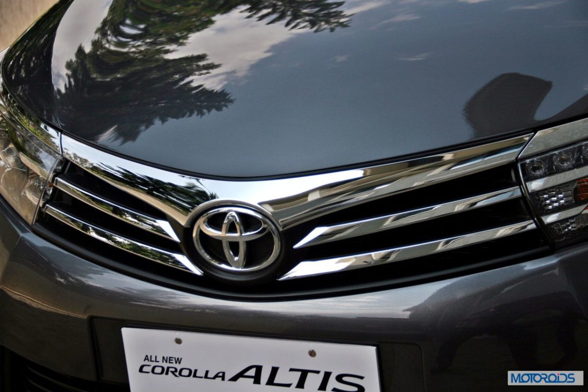 New  toyota Corolla Altis India