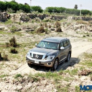 Nissan Patrol off road