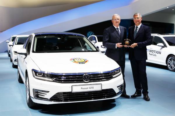 Der neue Passat ist Car of the Year 2015