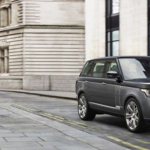 Range Rover SVAutobiography edition