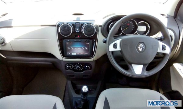 Renault Lodgy India full dashboard