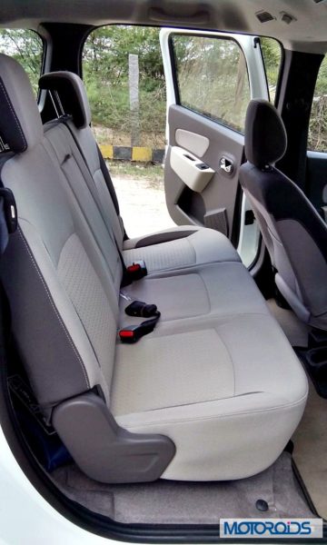 Renault Lodgy India second row seats