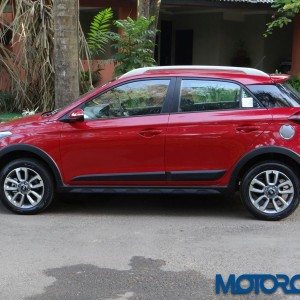 hyundai i active images