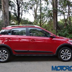 hyundai i active images