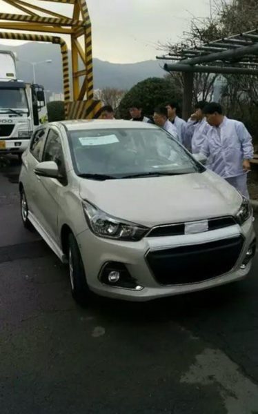 new 2016 Chevrolet Spark Beat (1)