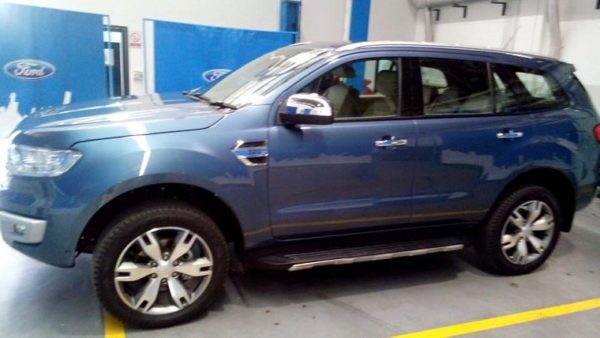 new 2016 Ford Endeavour spy image (5)