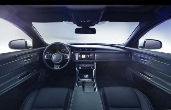 new-2016-jaguar-xf-interior