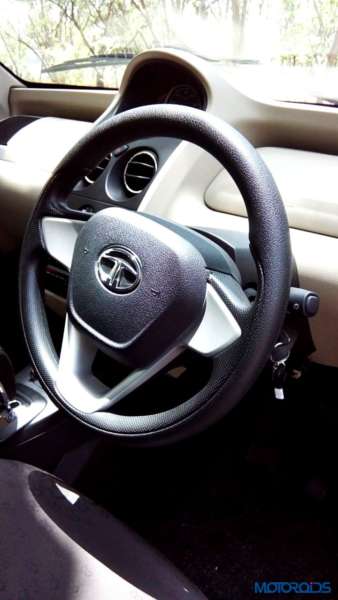 2015 Tata Nano GenX steering wheel(15)