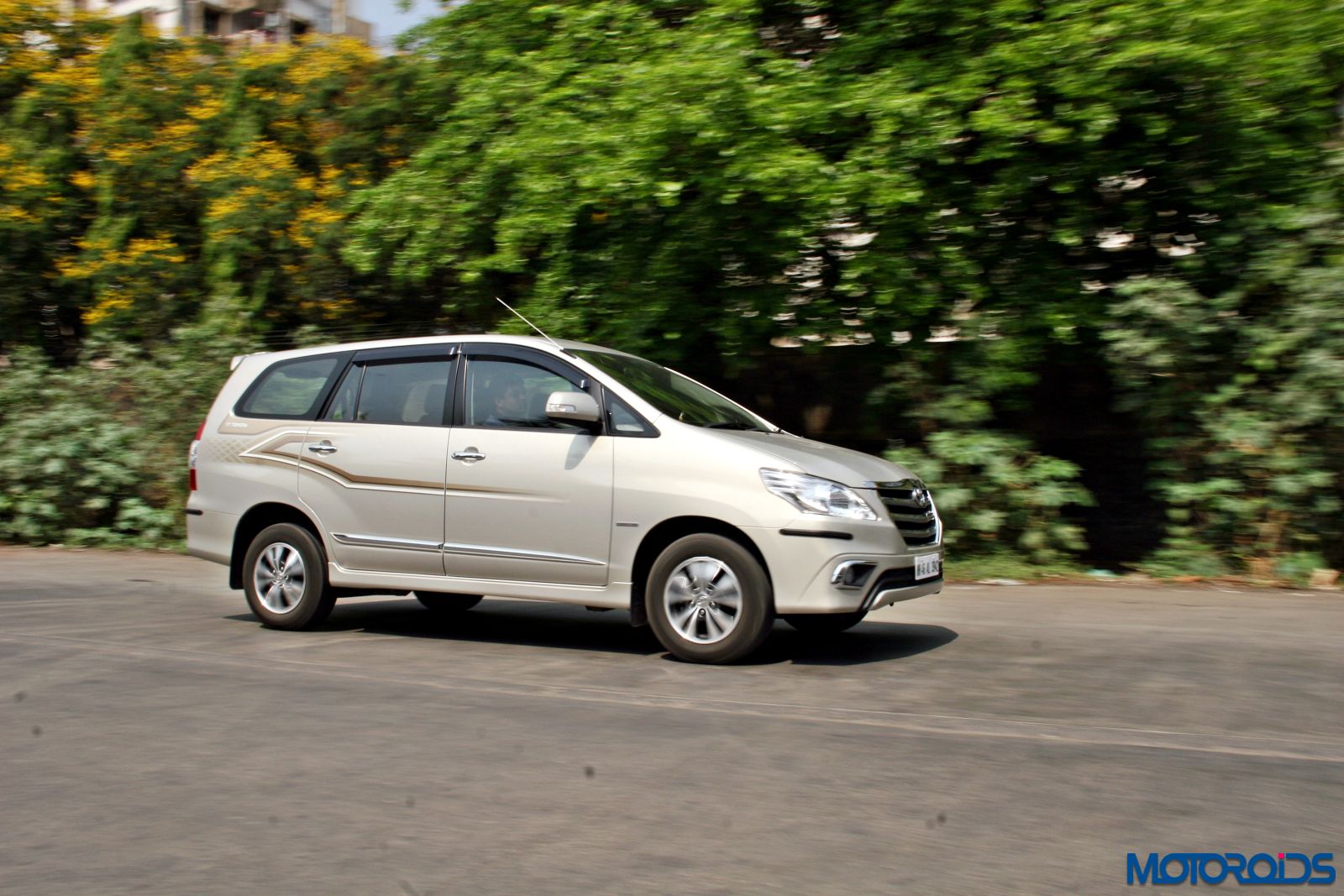 New Toyota Innova 2 5 Z Review Ageless Wonder Motoroids