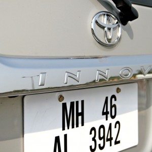 toyota Innova rear chrome garnish