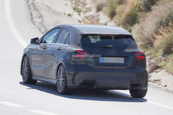 2016 Mercedes A45 AMG - 6