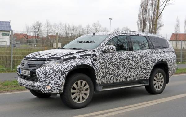 Mitsubishi Pajero Sport spy shot