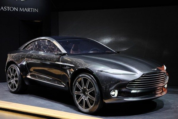 Aston-Martin-DBX-Concept-21