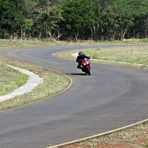 Bajaj Pulsar RS cornering