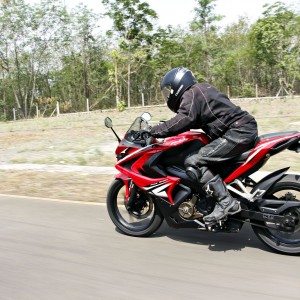 Bajaj Pulsar RS riding left side