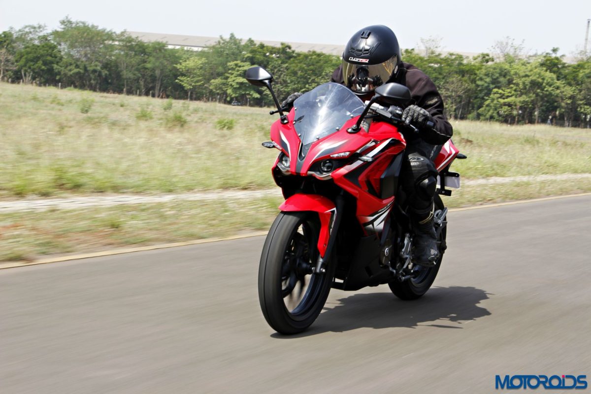 Bajaj Pulsar RS tracking front