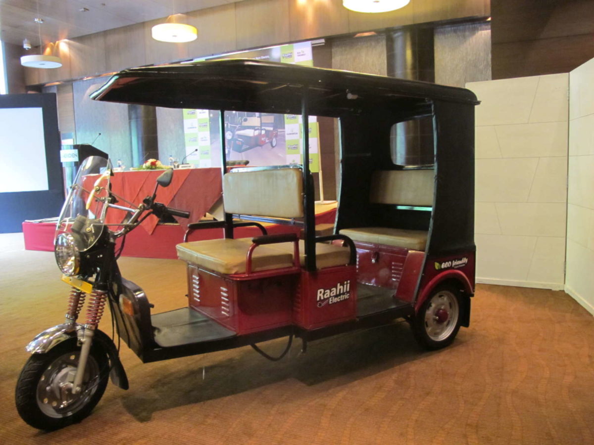 E Rickshaw Raahii by Hero Electric